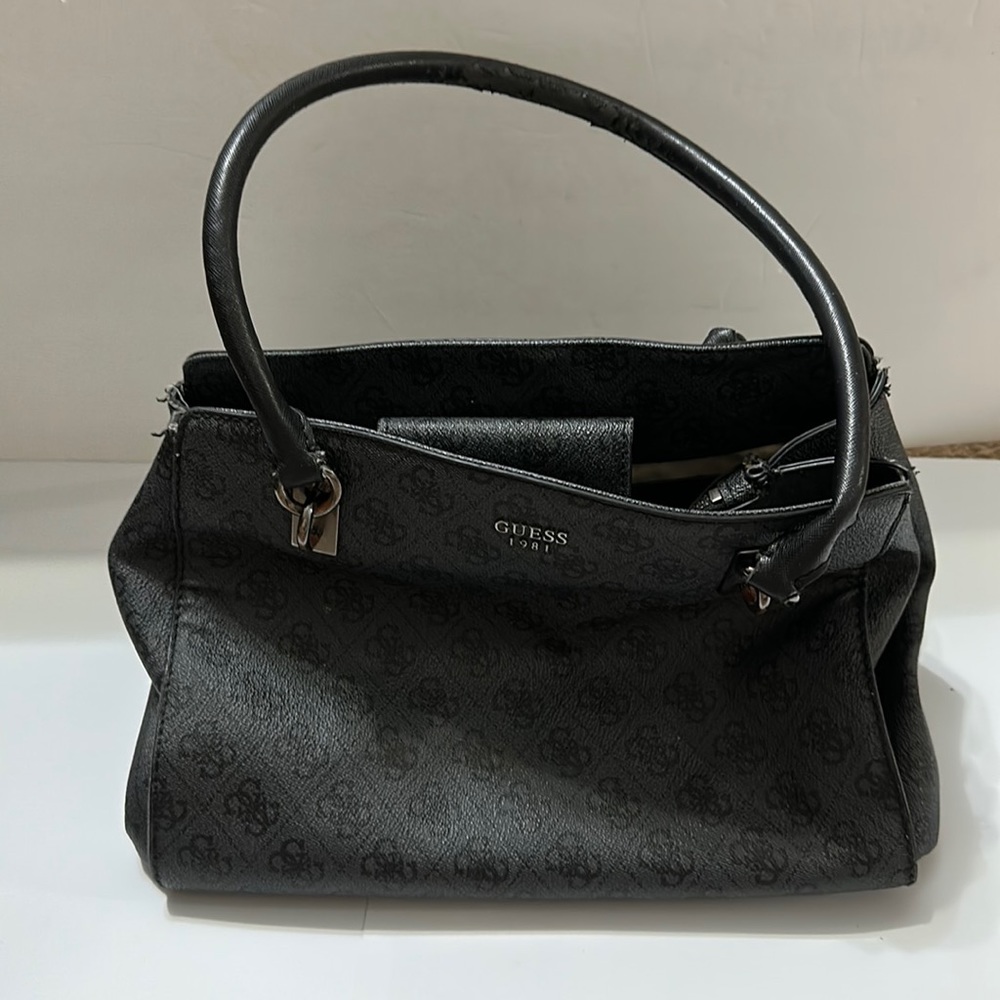 Guess Handbag Purse